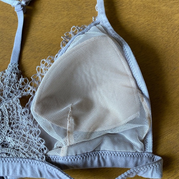 Lace Front Closure Racerback Bra - Picture 6 of 11